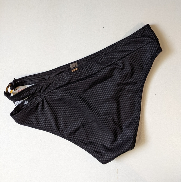 NWT Black Xoxo bikini bottom - Picture 4 of 4